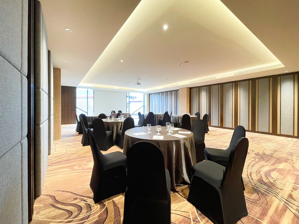 ARTOTEL Batam 35/41