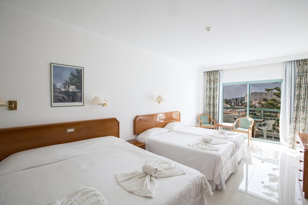 Antigoni Hotel 13/50