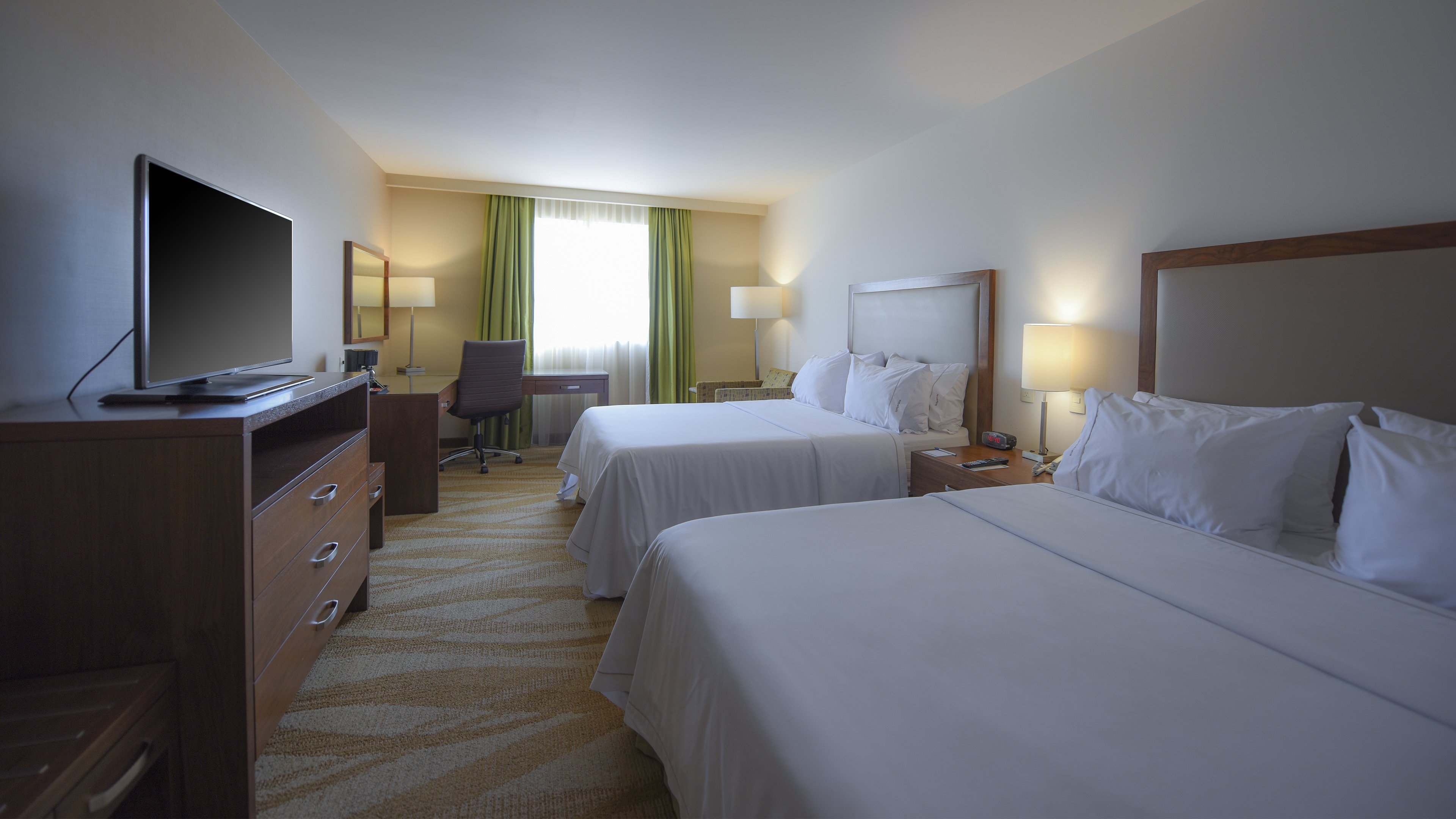 Executive, 2 Beds
