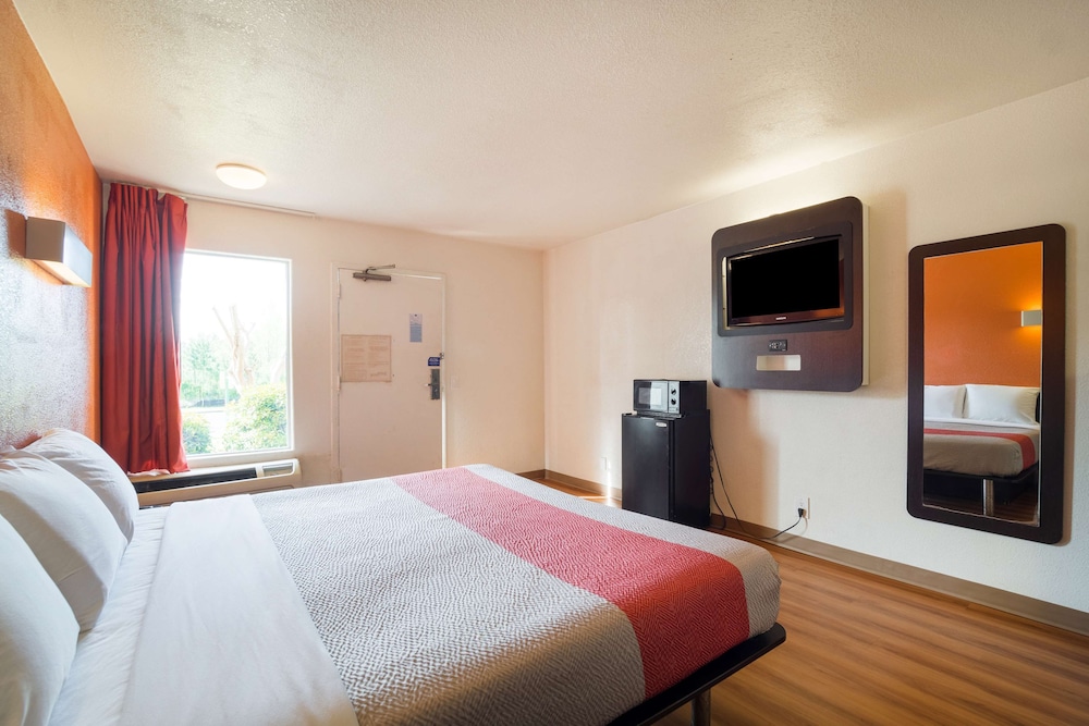 Motel6 Augusta, GA 24/65