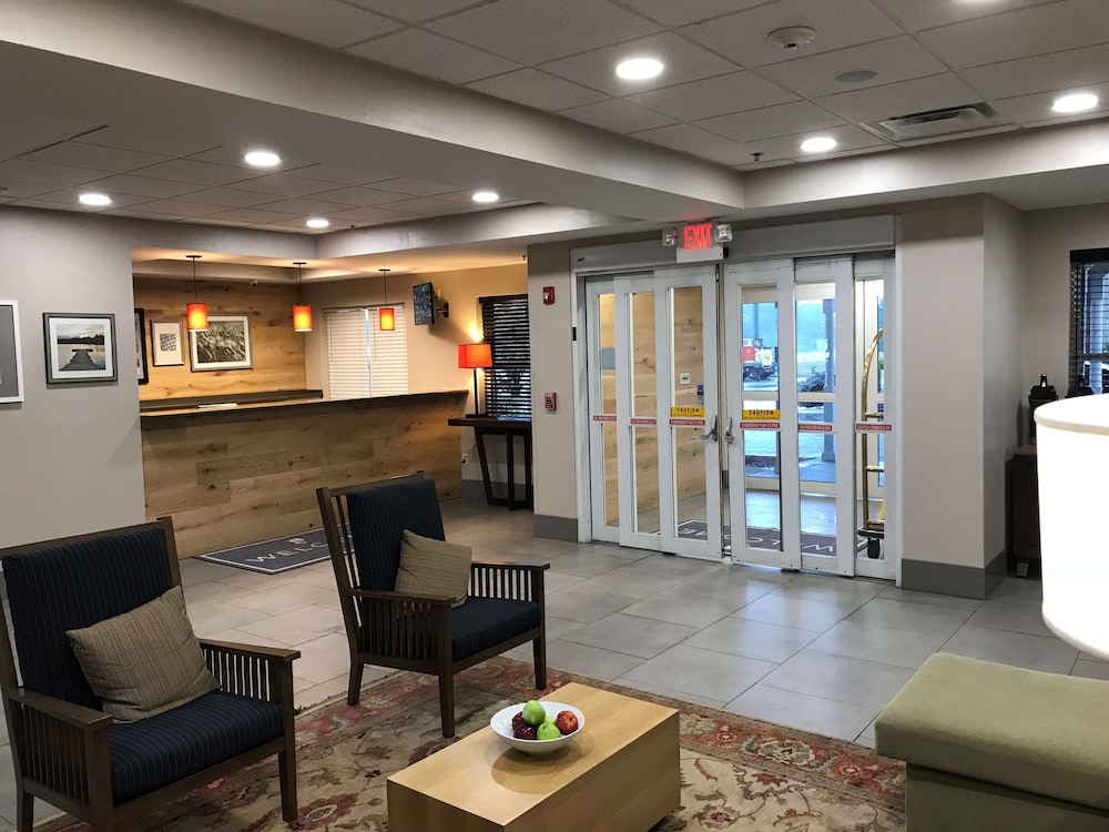 Country Inn & Suites By Radisson, Emporia, VA 3/37