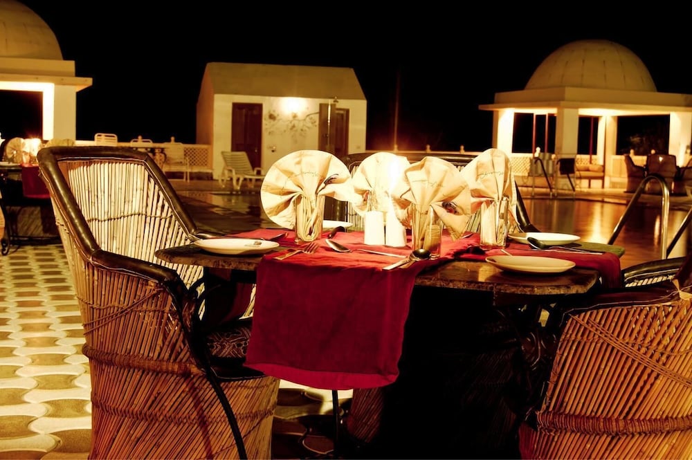MIRVANA NATURE RESORTS 26/43
