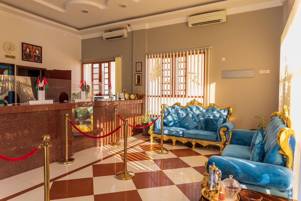 Al Ayjah Plaza Hotel 32/48