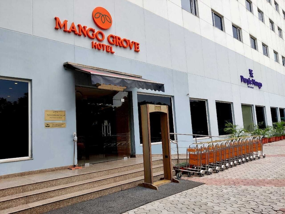 Mango Grove Hotel Chandigarh 57/62