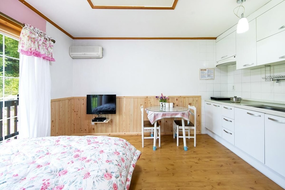 Pyeongchang Secret Garden Pension 21/50