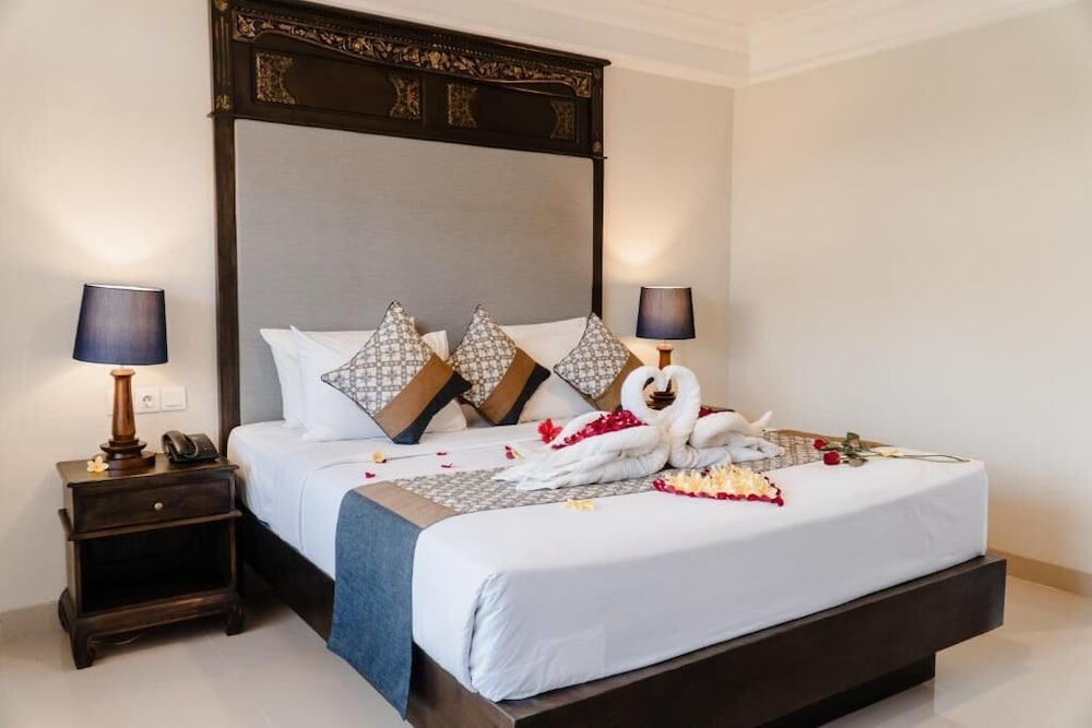 Palm Beach Hotel Bali 11/38