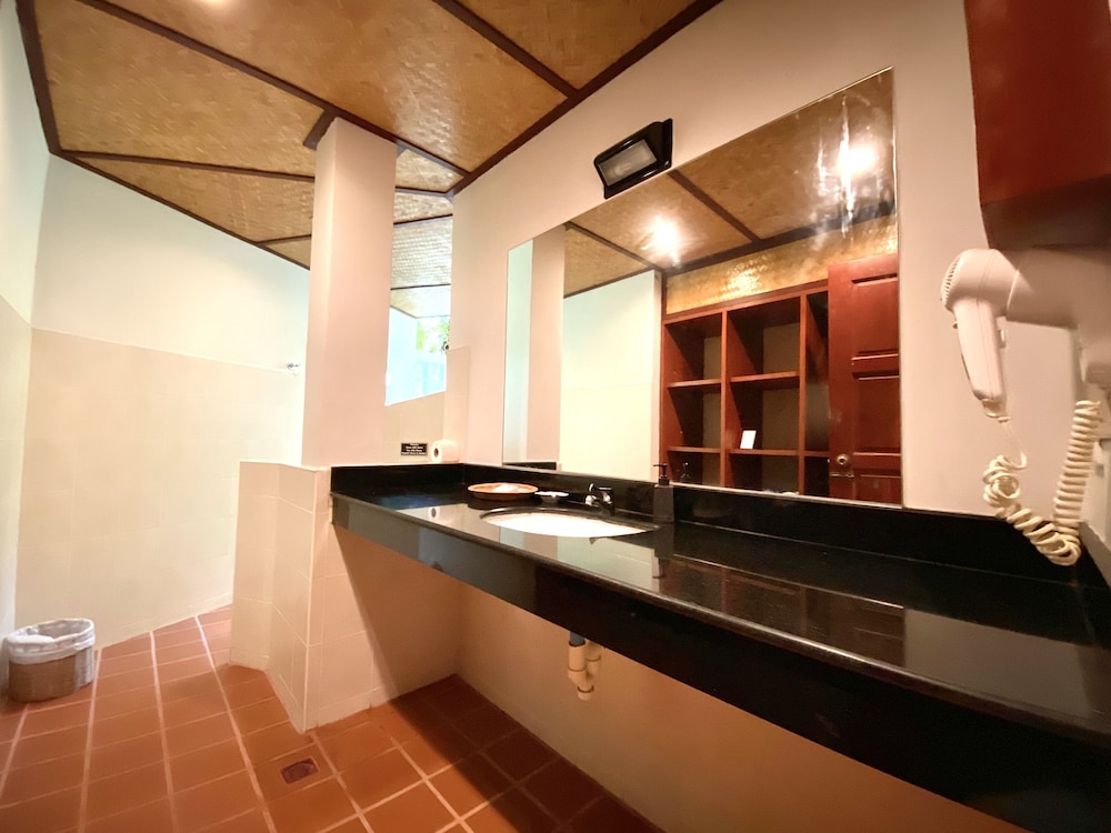 Friendship Beach Resort Atmanjai Wellness Spa 6/70