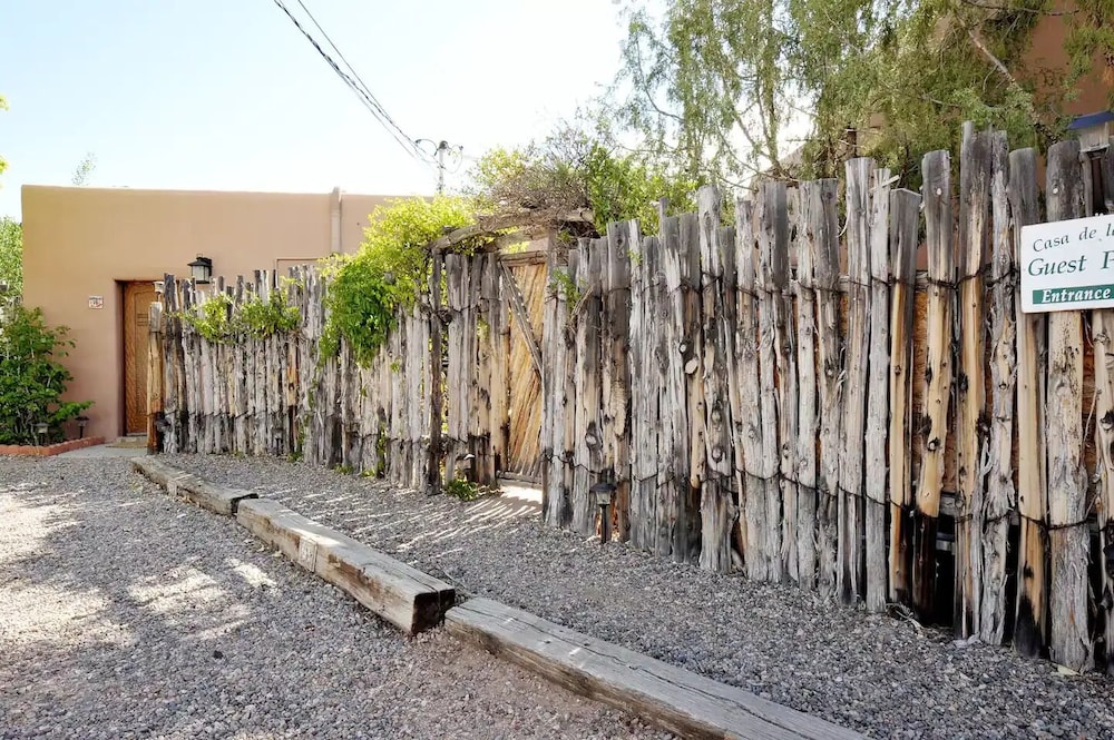 Casa Cuma Bed & Breakfast 61/67
