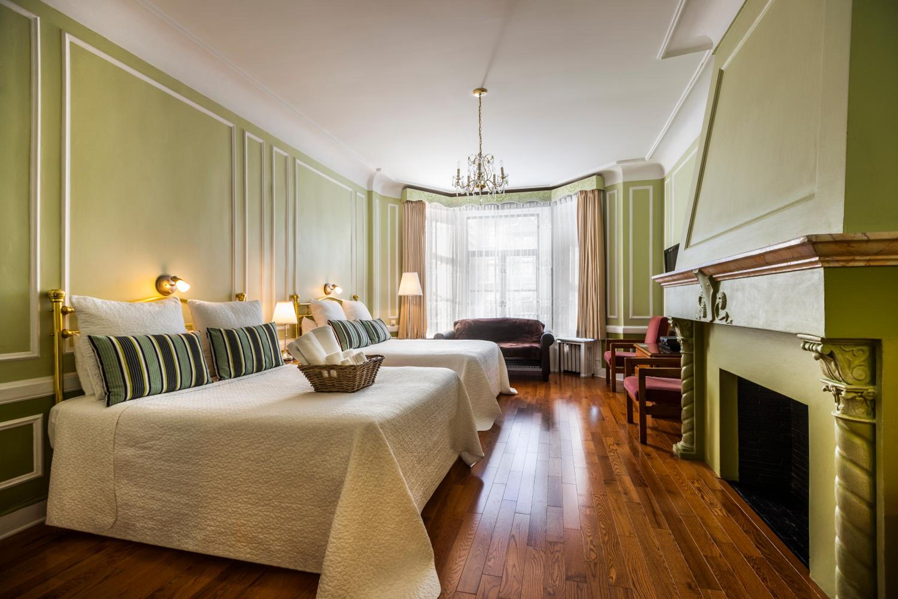 Hotel Chateau de l Argoat 12/50