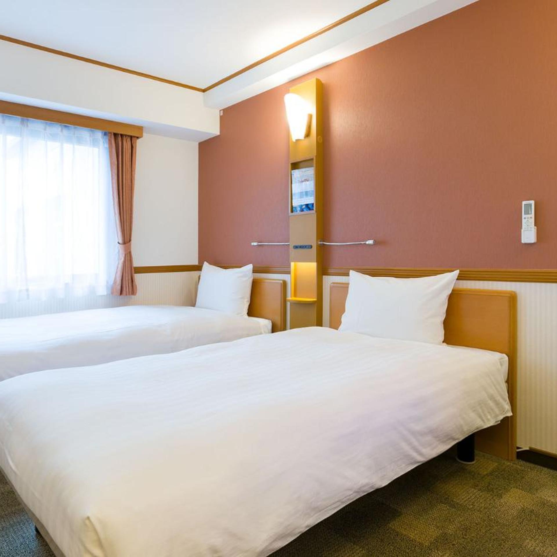غرفة بسريرين منفصلين للمدخنين، Toyoko Inn Kyoto Gojo Karasuma 3/10