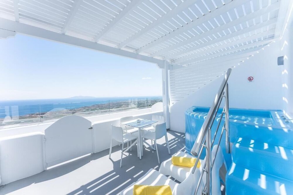 Belle Etoile Villas 18/75