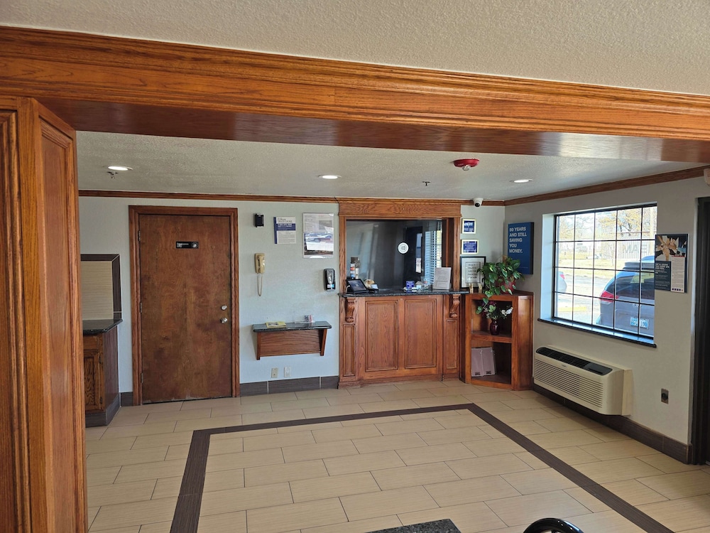 Lobby at Motel6 Oklahoma City, OK - Frontier City, OKLAHOMA CITY - OK