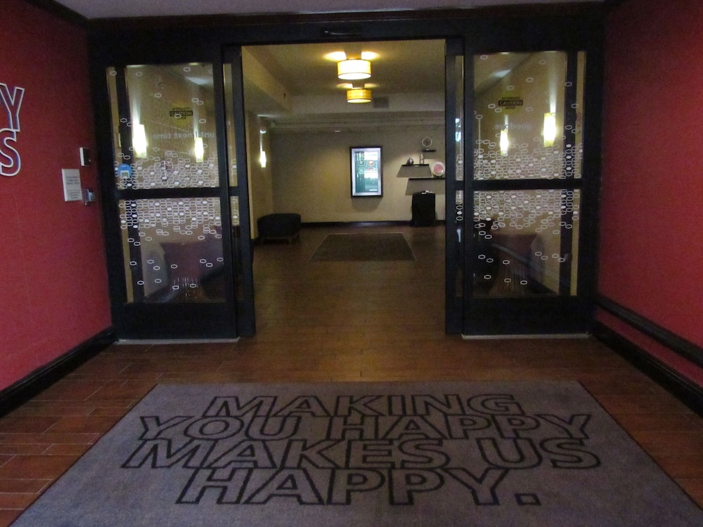 Hampton Inn Chicago-O'Hare International Airport 45/79
