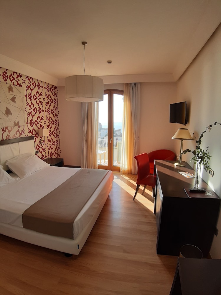 Hotel Aurora E Del Benessere 17/70