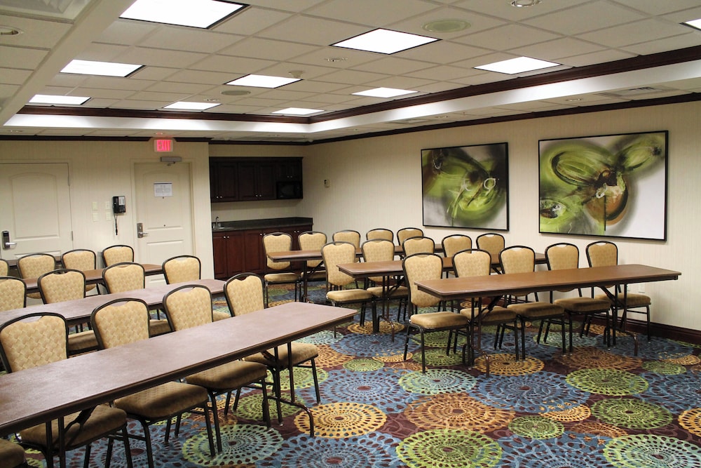 Holiday Inn Express Hotel Suites Cape Girardeau I 55 57/60