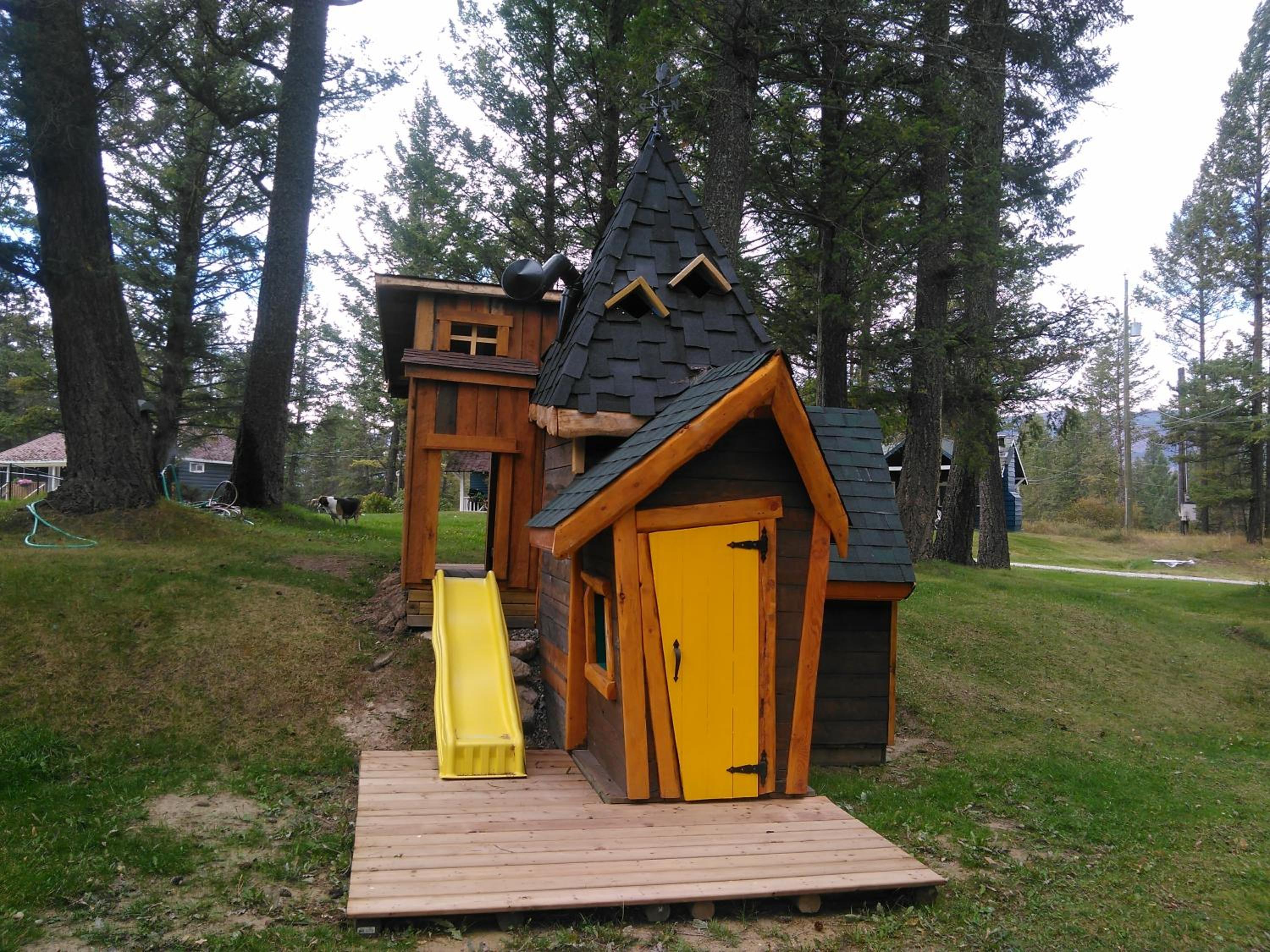 Fairmont Mountain Bungalows 38/50