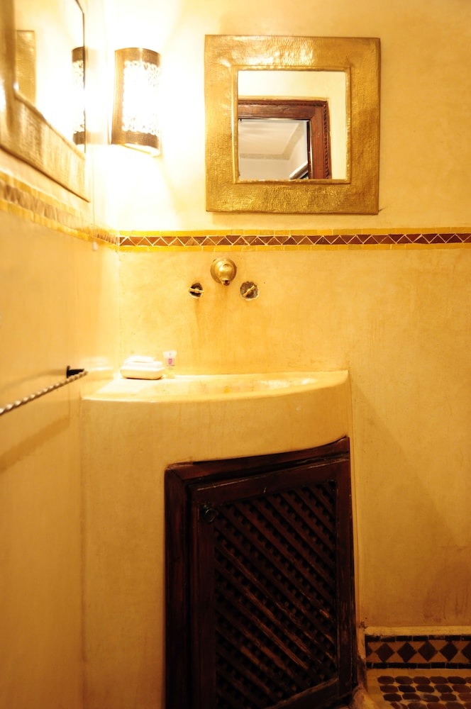 Riad Al Mamoune 31/50