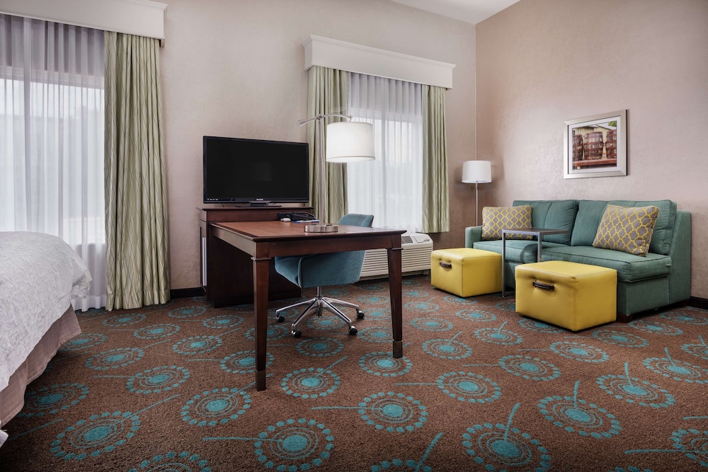Hampton Inn & Suites Portland/Hillsboro-Evergreen Park 24/46