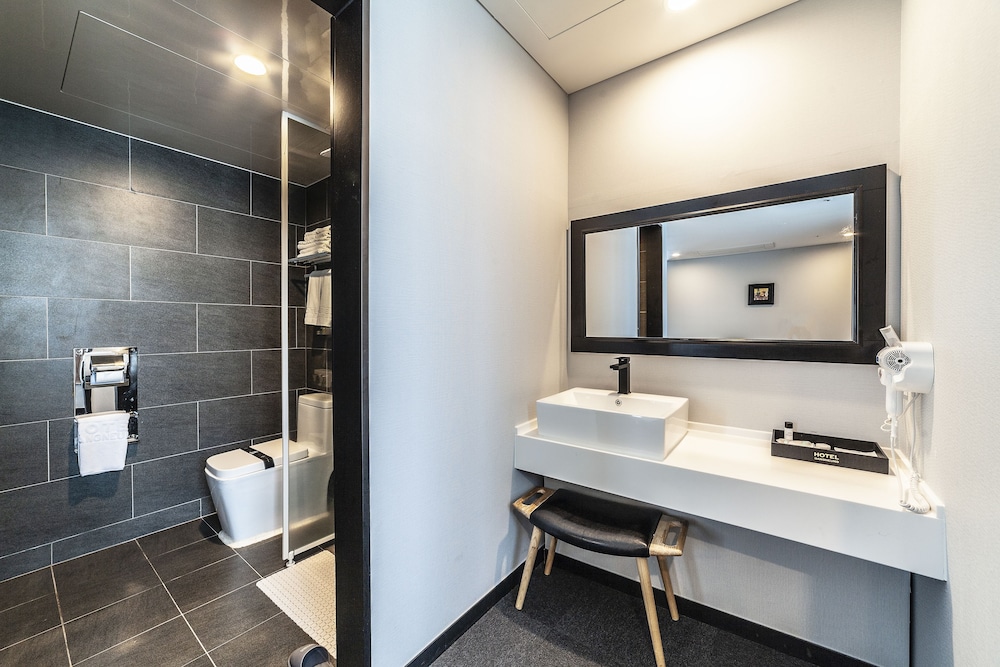 Gangneung Tourist Hotel 14/60