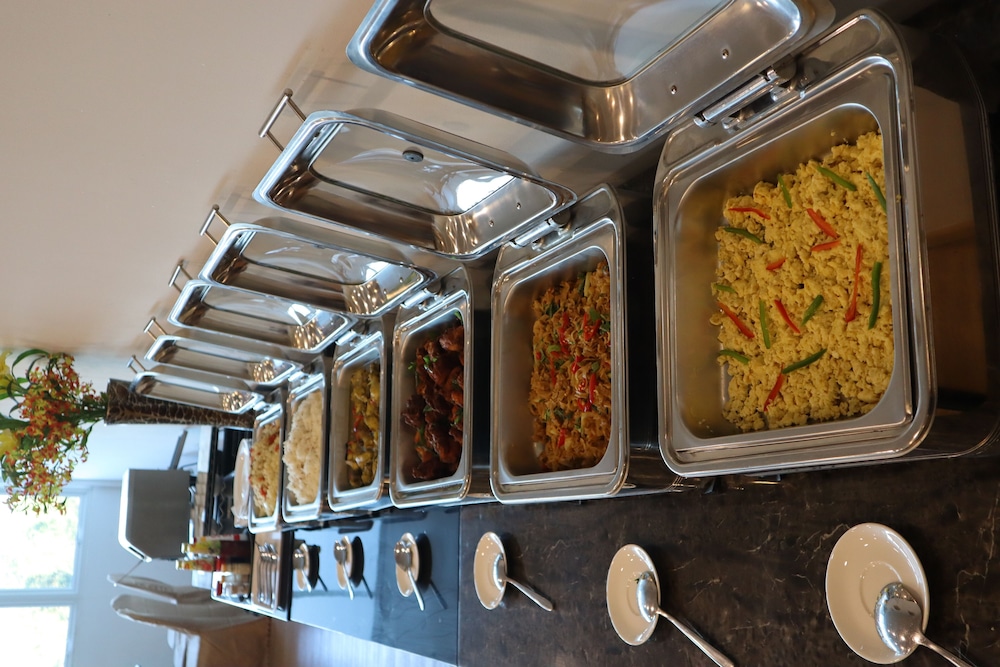 Aman Hills Hotel 5/40
