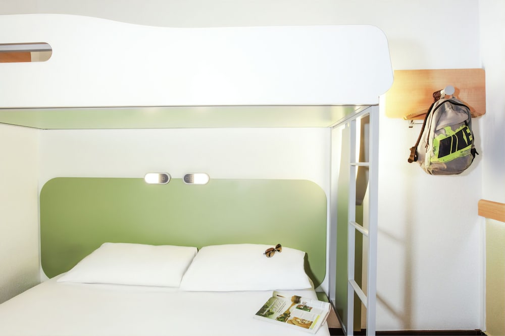Ibis budget Manchester Salford Quays 26/53