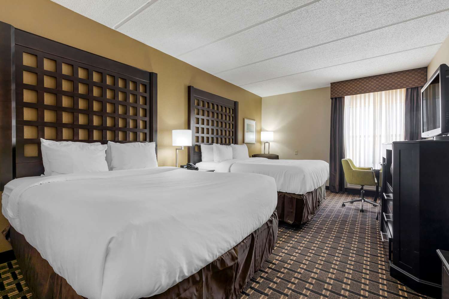Room, 2 Queen Beds