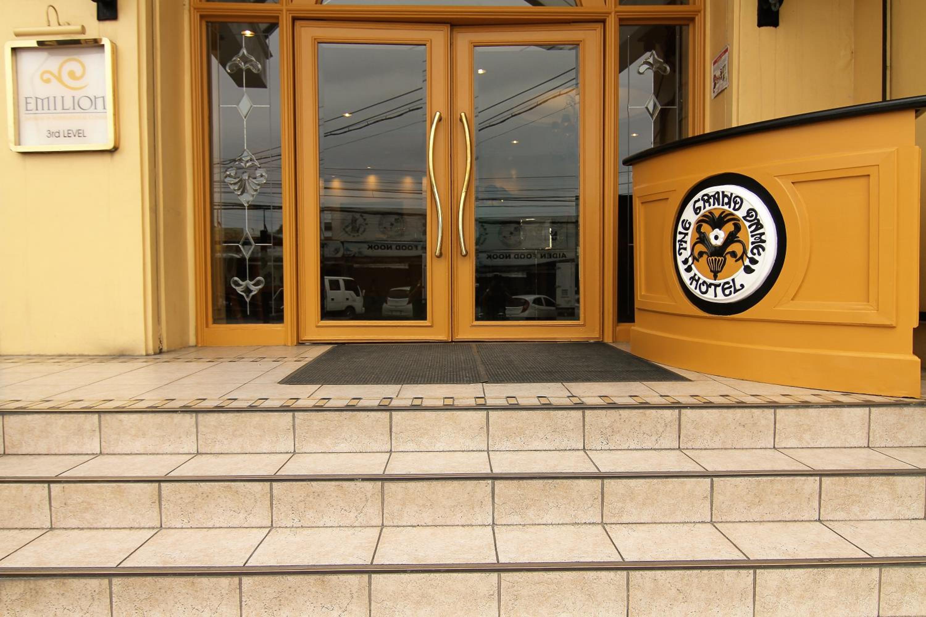 lobby