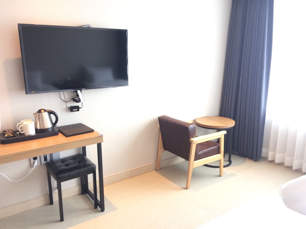 Jeju Noblesse Tourist Hotel 29/31