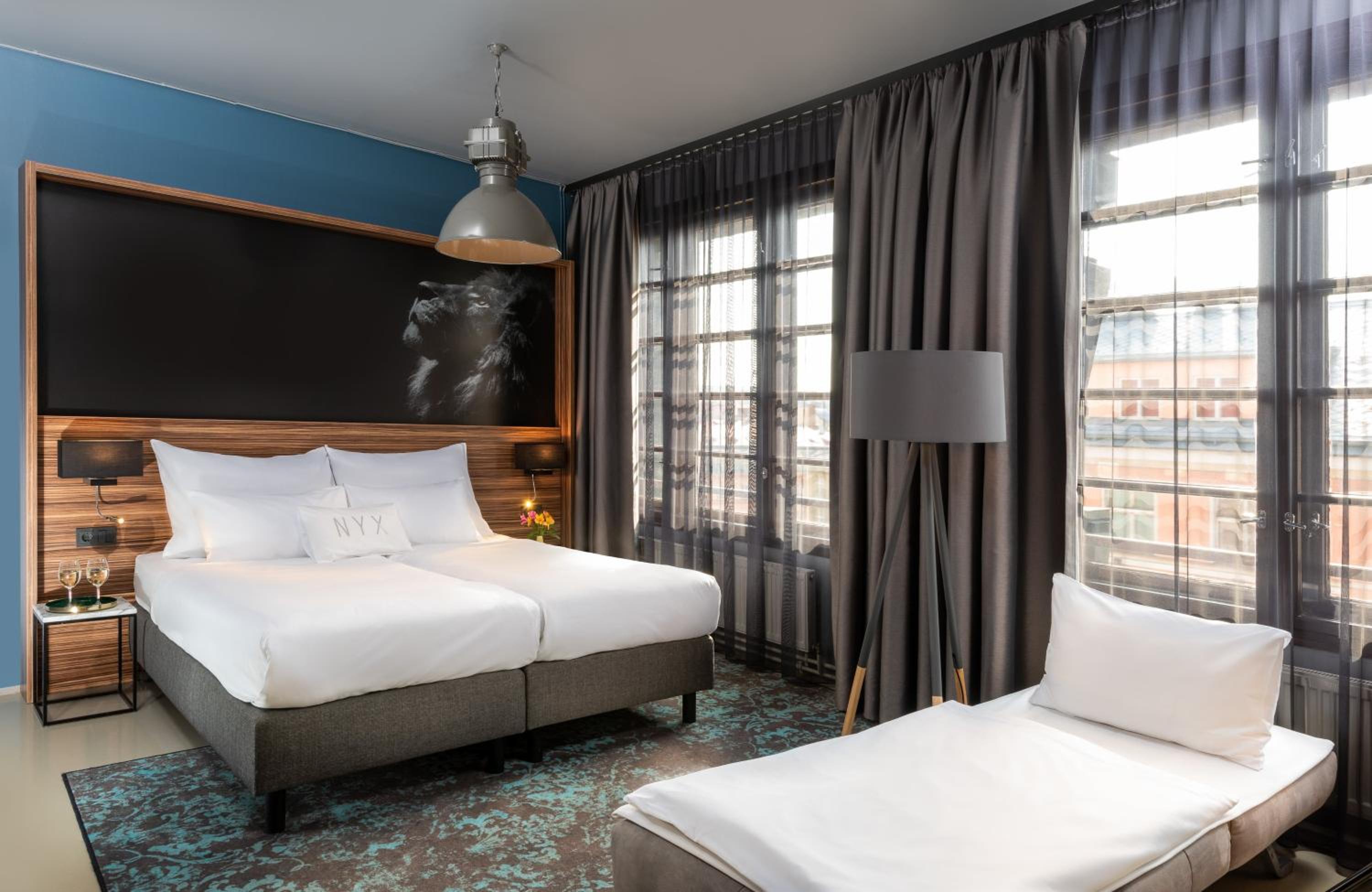 Space, Triple, Double Bed