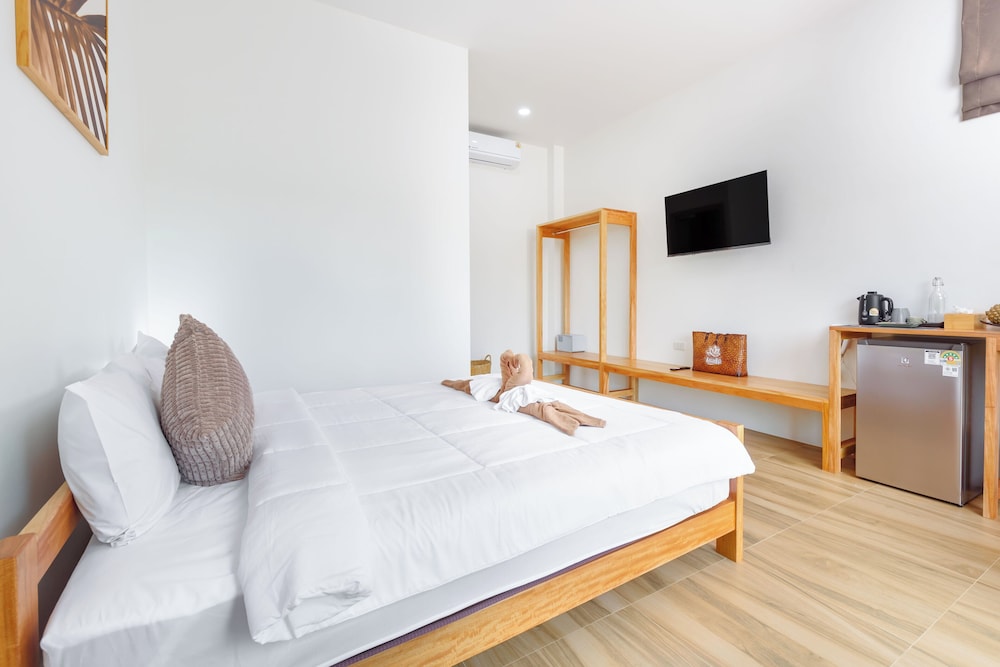 ROOM, KING BED, GARDEN VIEW