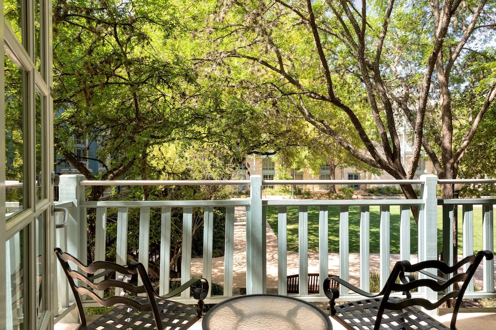 Hyatt Regency Hill Country Resort And Spa 35/84