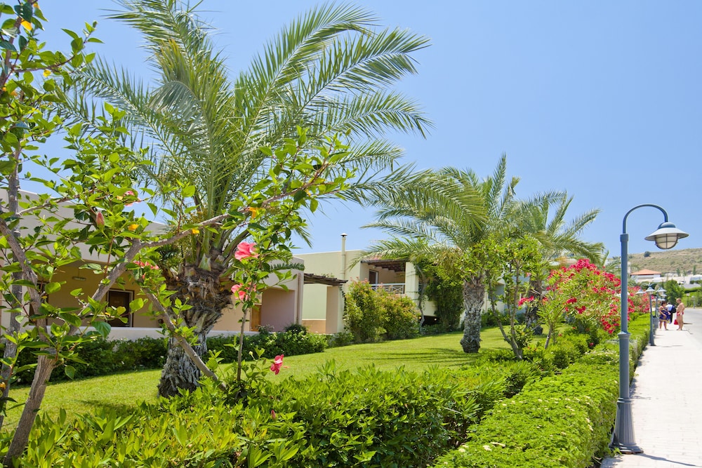 Kipriotis Maris Suites 61/64