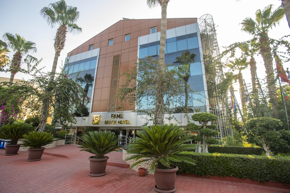 Fame Residence Kemer 11/75