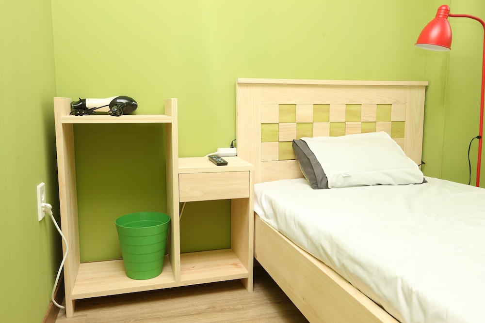 Midtown Hostel 14/50