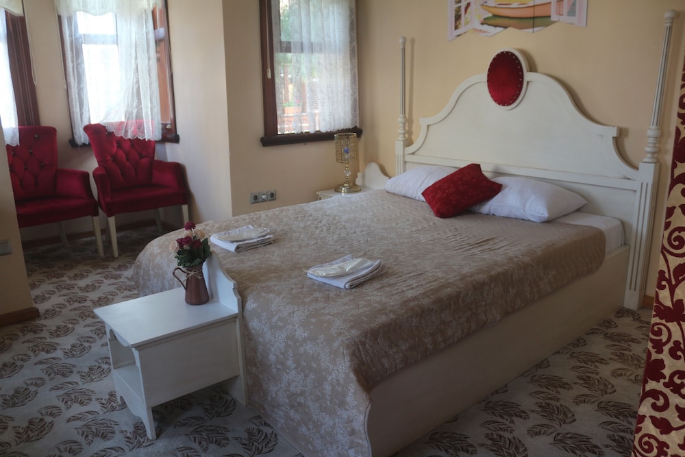 Yali Hotel 15/39