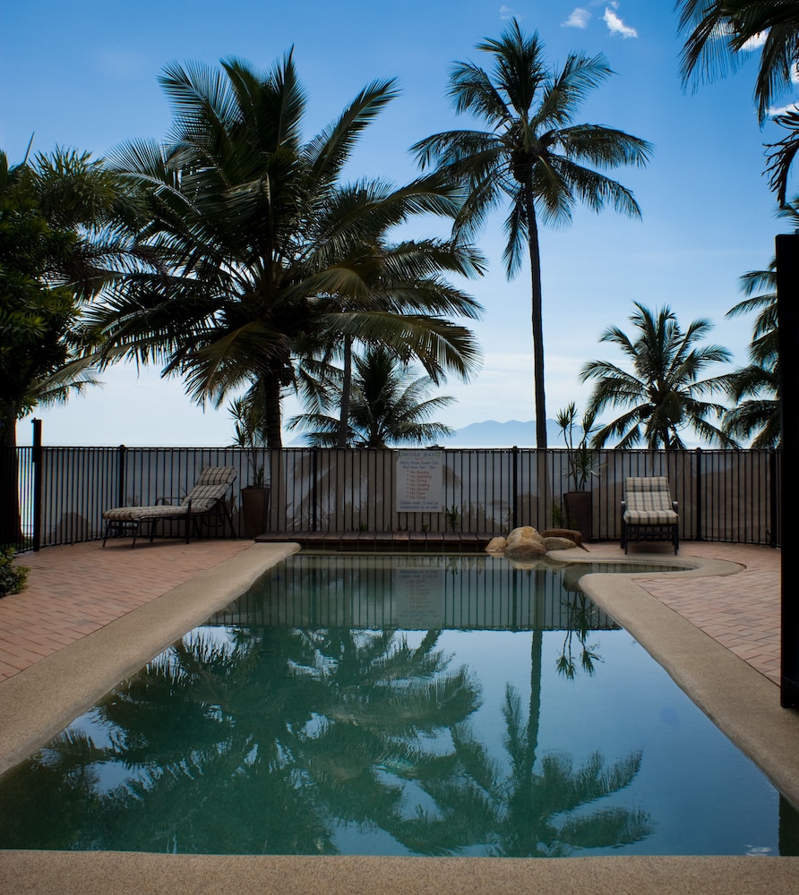 Rose Bay Resort 31/70