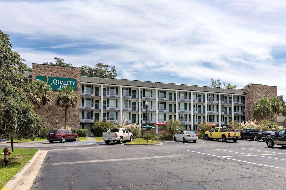 Quality Inn At Town Center 28/34
