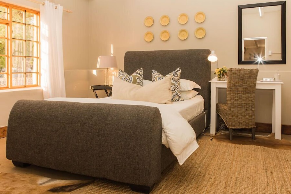 Sweetfontein Boutique Farm Lodge 11/29