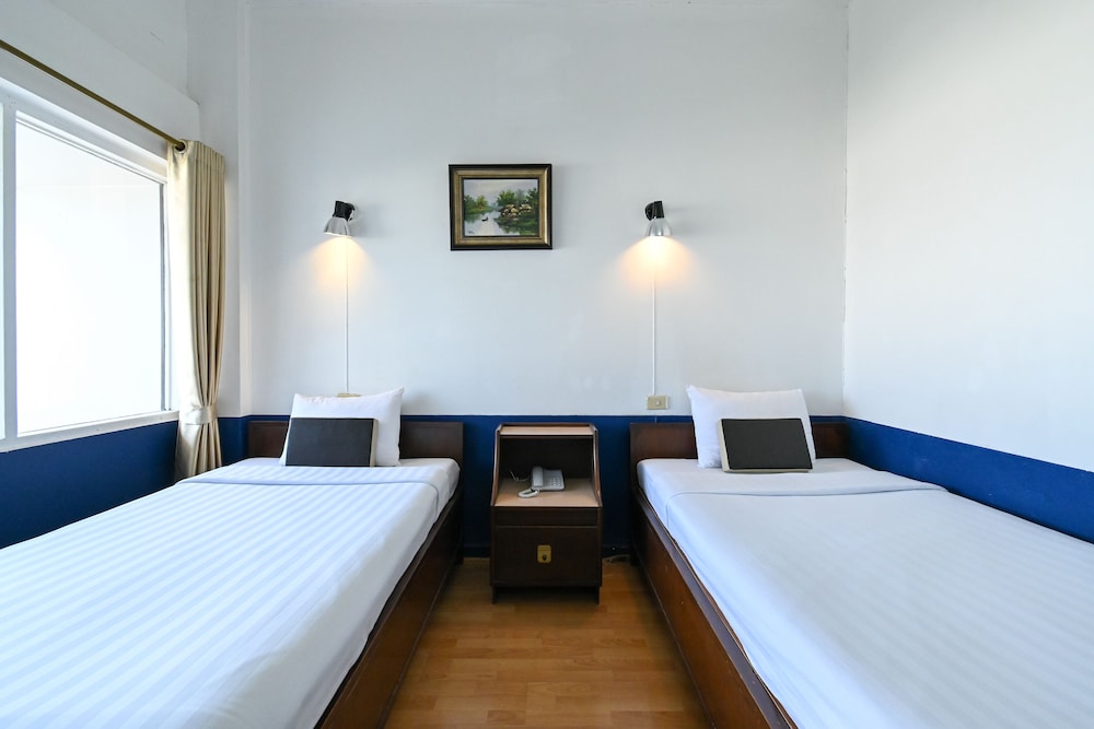 The Krungkasem Srikrung Hotel 15/65