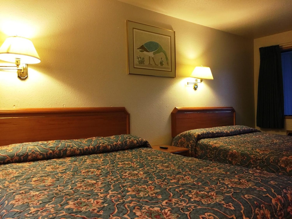 Milwaukie Inn Portland South 5/55