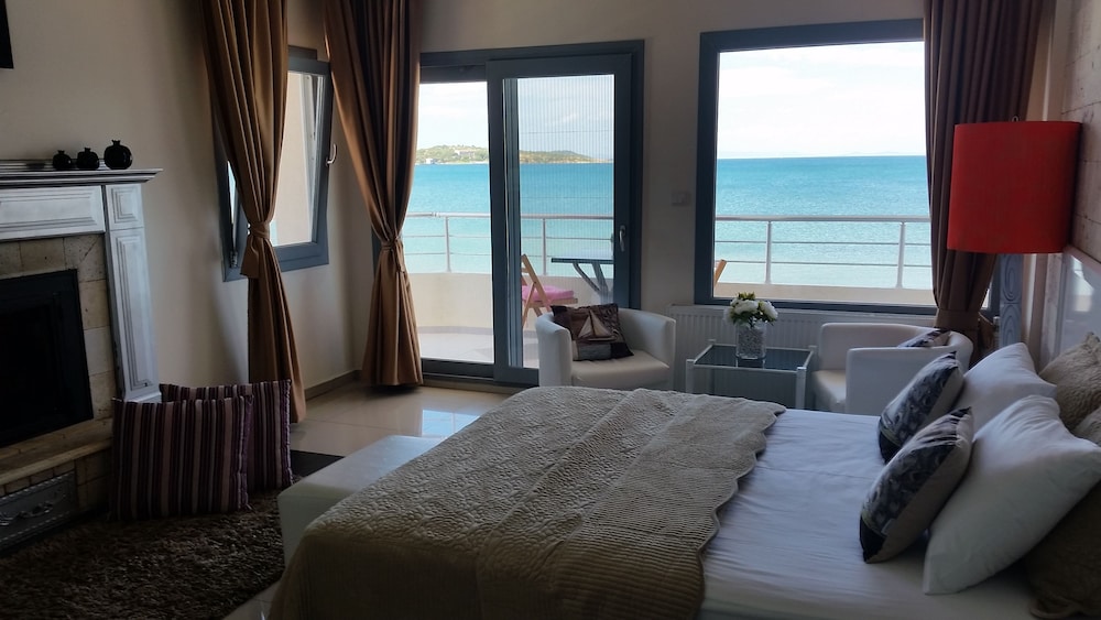 Urla Yelken Hotel- Adult +15 15/49