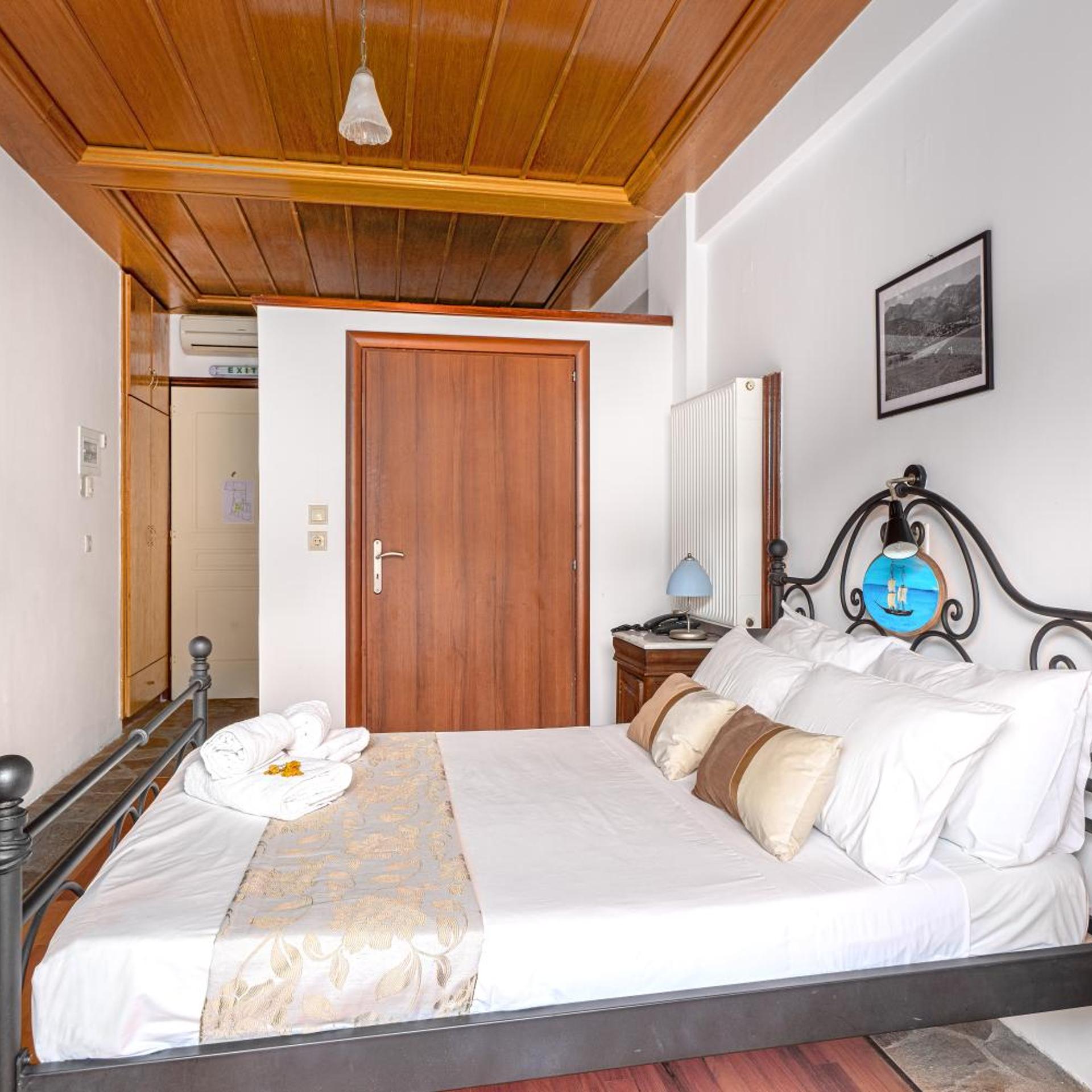 Paraliako Hotel 16/50
