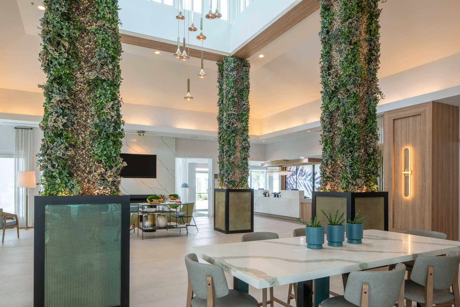 restaurant cafeteria