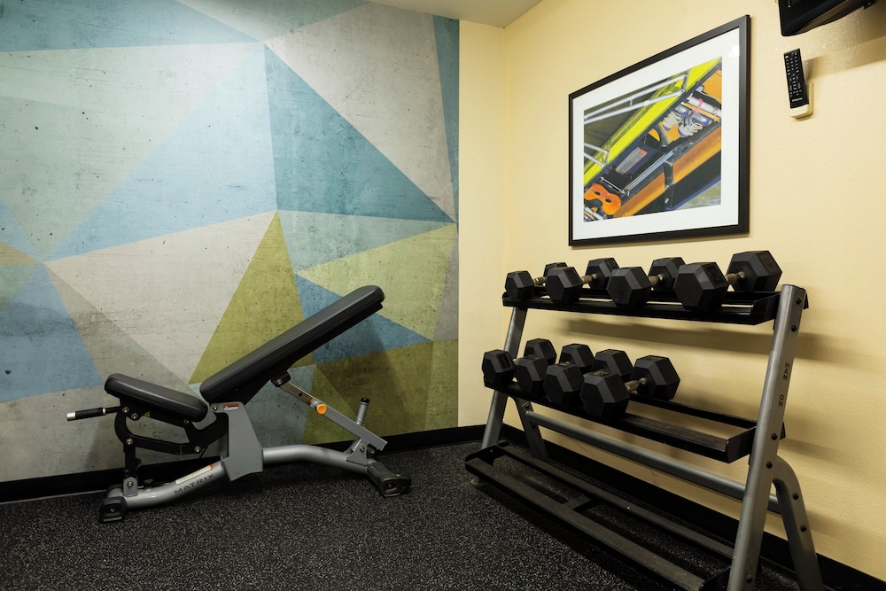 Candlewood Suites Colonial Heights Fort Lee 18/43