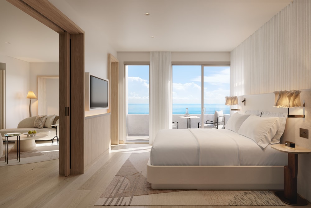 SUITE, KING BED, OCEAN VIEW