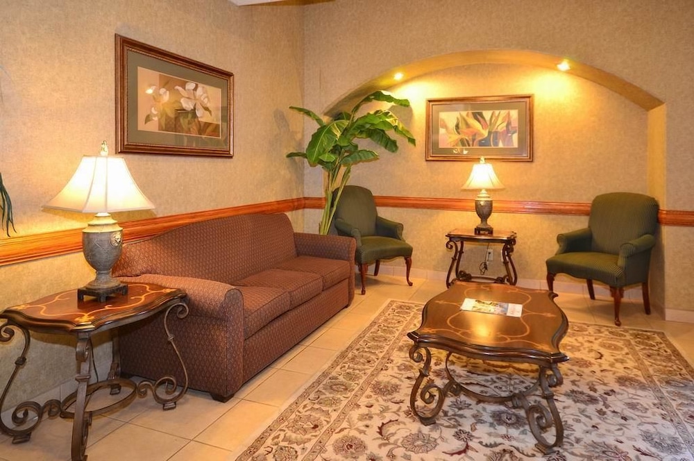 Best Western Casa Villa Suites 19/28