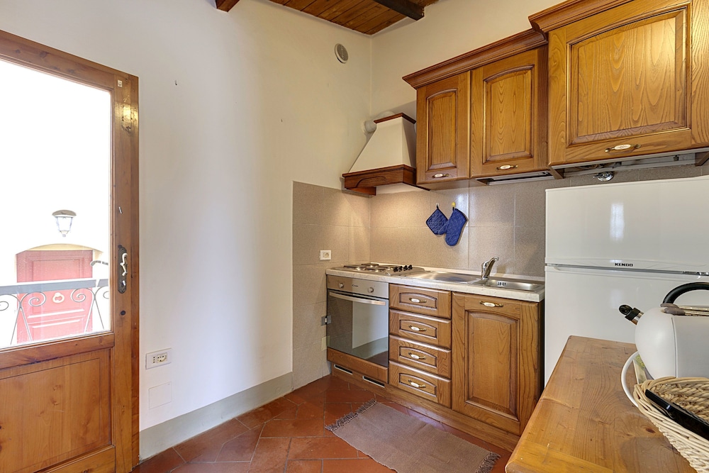 Farm House La Presura 12/50