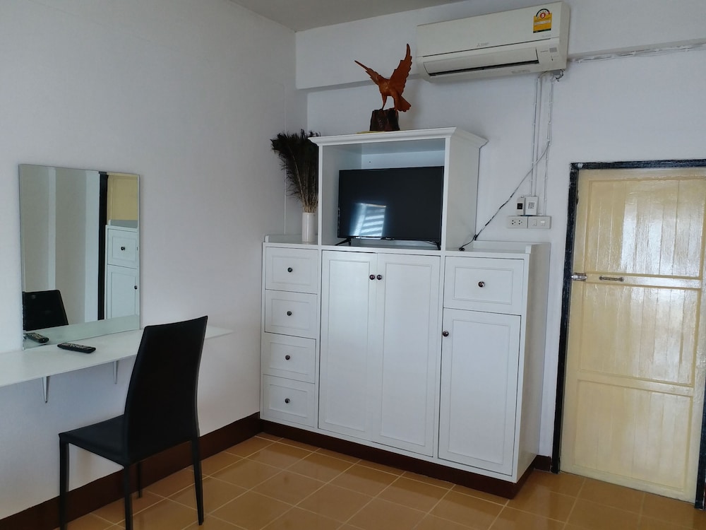 Chang Hostel Suvarnabhumi by ZUZU 10/47