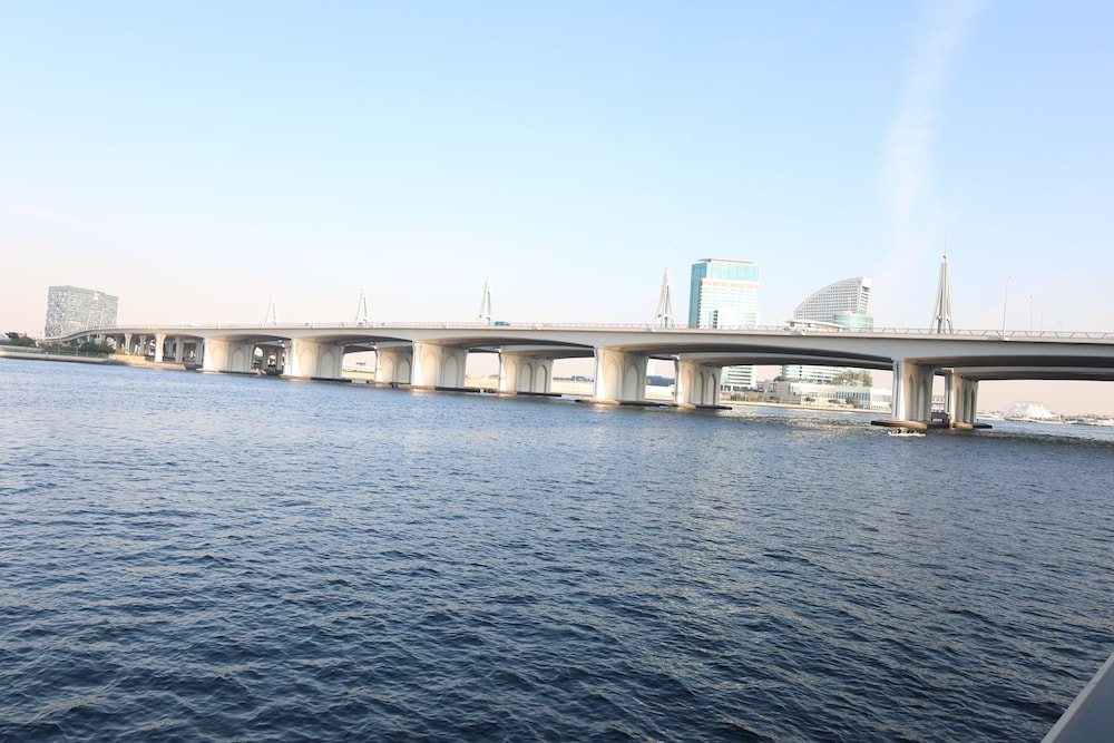 Grand Kingsgate Waterfront 46/48