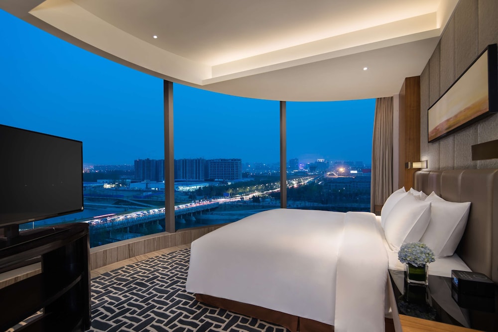 Radisson Blu Zhengzhou Huiji 26/58